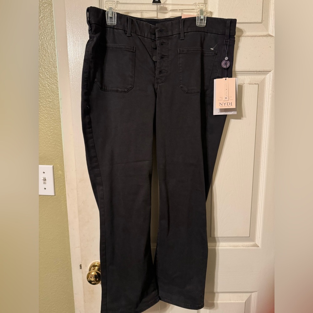 NYDJ Classic Black Jeans NWT